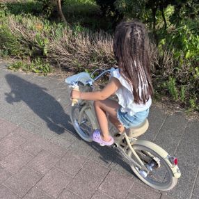 Natalia, Famille à Ravels