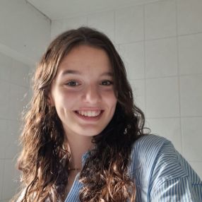 Femke, Babysit in Hemiksem