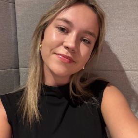 Siene, Babysitter à Kinrooi