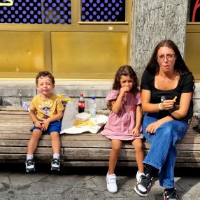 Michael, Gezin in Brussel