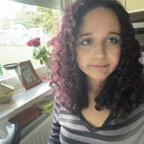 Salma, Babysit in Dilbeek