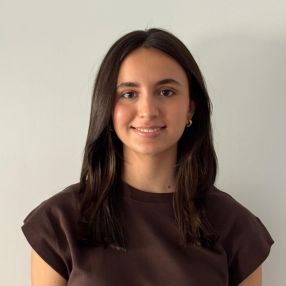 María, Babysitter in Sint-Lambrechts-Woluwe