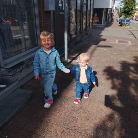 Gary, Famille à La Louvière
