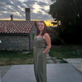 Naomi, Babysit in Rijkevorsel