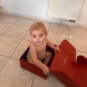 Billie, Family in Gent