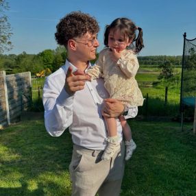 Neil, Family in Turnhout