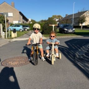 Joyce, Gezin in Tielt