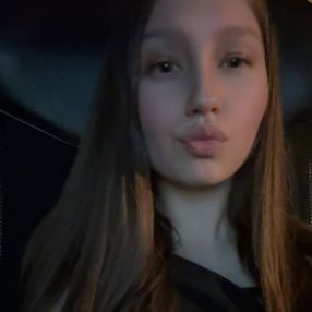 Léna, Babysit in Orp-Jauche