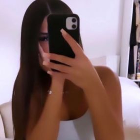 Rania, Babysitter à Koekelberg
