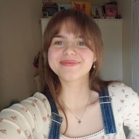 Emily, Babysit in Hasselt