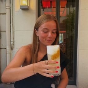 Marie, Babysitter à Vosselaar