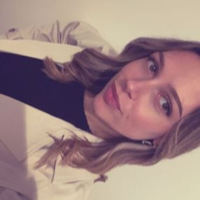 Chloé, Babysitter à Orp-Jauche