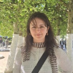 Ambre, Babysitter à Chaumont-Gistoux