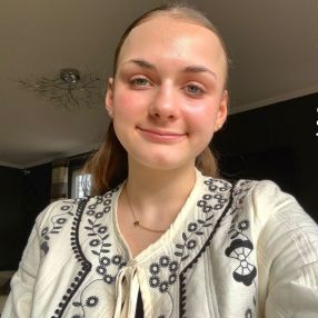 Laly, Babysit in Marche-en-Famenne