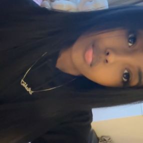 Aisha, Babysitter in Roeselare