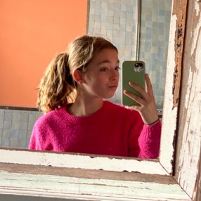 Jolien, Babysitter à Kapellen