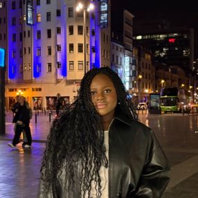 Latoyia, Babysitter à Sint-Jans-Molenbeek