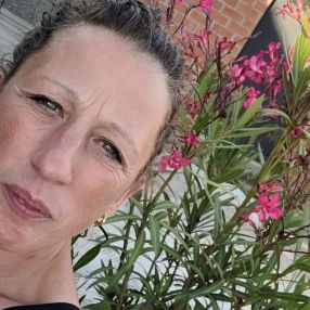 Nancy, Babysitter à Saint-Georges-sur-Meuse