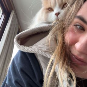 Amandine, Babysit in Ieper