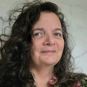 Pascale, Babysitter à Quévy