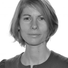 Elizabeth, Babysitter à Graven