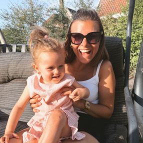 Shelly, Gezin in Beernem