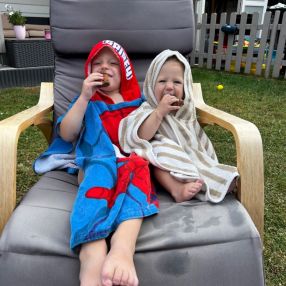 Kelly, Gezin in Roosdaal
