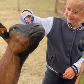 Ymke, Famille à Lierde