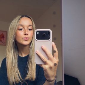 Noa, Babysitter à Kuurne