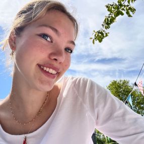 Magali, Babysit in Maaseik