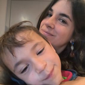 Lynn, Babysit in Gistel