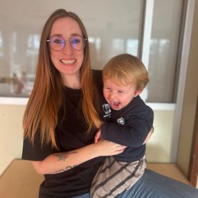 Sarah, Babysit in Clavier