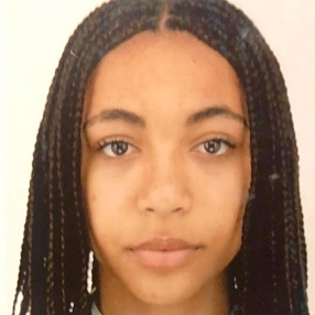 Maeva, Babysitter à Brasschaat