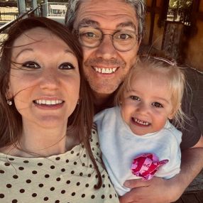 Lindsey, Gezin in Kuringen