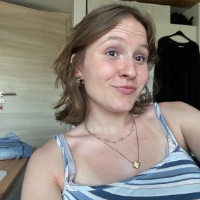 Alexandra, Babysitter à Hamoir