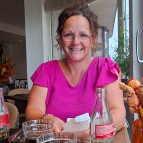 Veerle, Babysit in Vosselaar