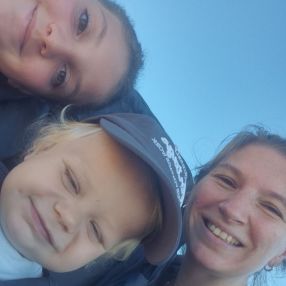 Anne, Gezin in Villers-le-Bouillet
