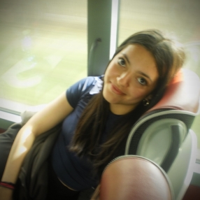 Yousra, Babysit in Diest