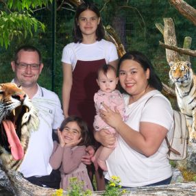 Jana, Famille à Ravels