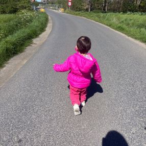 Sabrina, Gezin in Staden