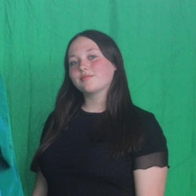 Laura, Babysit in Ninove