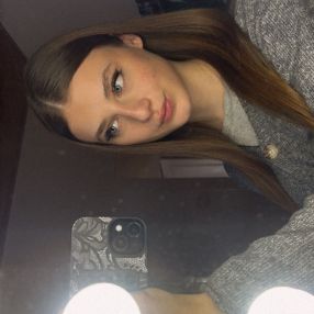 Lise, Babysitter à Montigny-le-Tilleul