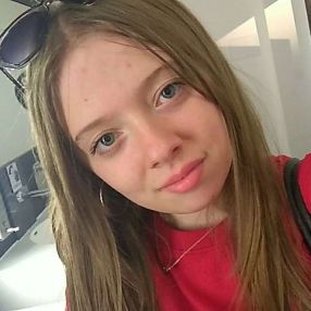 Luna, Babysitter à Genappe