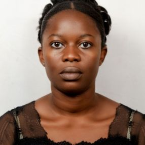 Colyse, Babysitter à Quévy