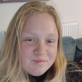 Veerle, Babysit in Pelt
