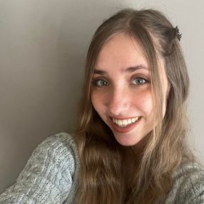 Elise, Babysitter à Eigenbrakel