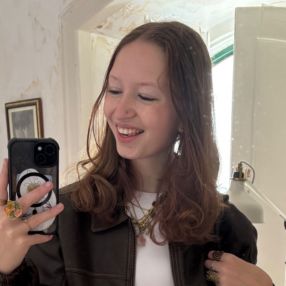 Hanne, Babysit in Diksmuide