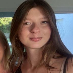 Emma, Babysit in Tongeren