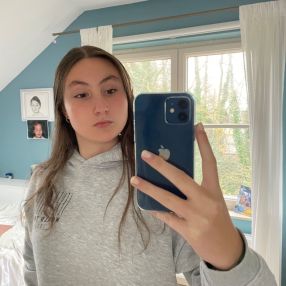 Silke, Babysitter à Diepenbeek