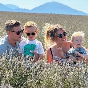 Sharon, Family in Bornem